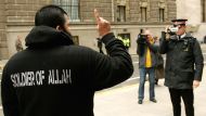 Радикальные салафитские проповедники вновь вышли на улицы немецких городов, чтобы сделать ислам, как они утверждают, немцам